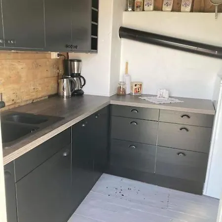 Landkarsbua بيت للعطل Sørvågen